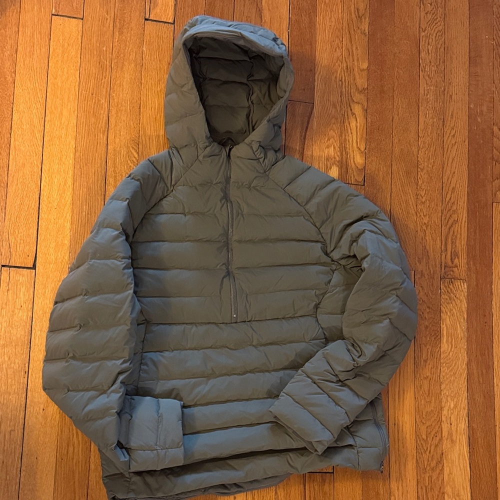 lululemon athletica Men's Puffer Jacket - Green